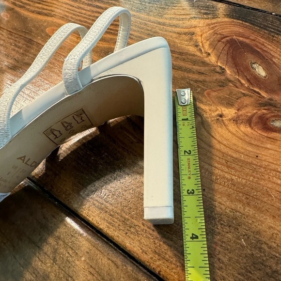 NWT Aldo off White Nude Strappy Square Toe Okurra Sandal Blick Heels Size 9 - Picture 10 of 10